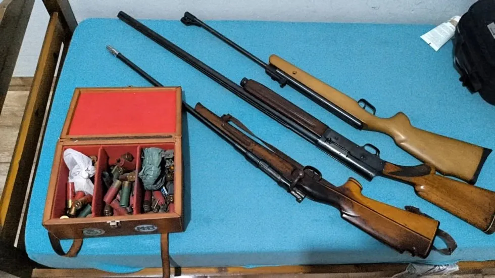 Durante operação, DAM encontra três armas de fogo em fazenda próxima ao aeroporto de Nova Andradina