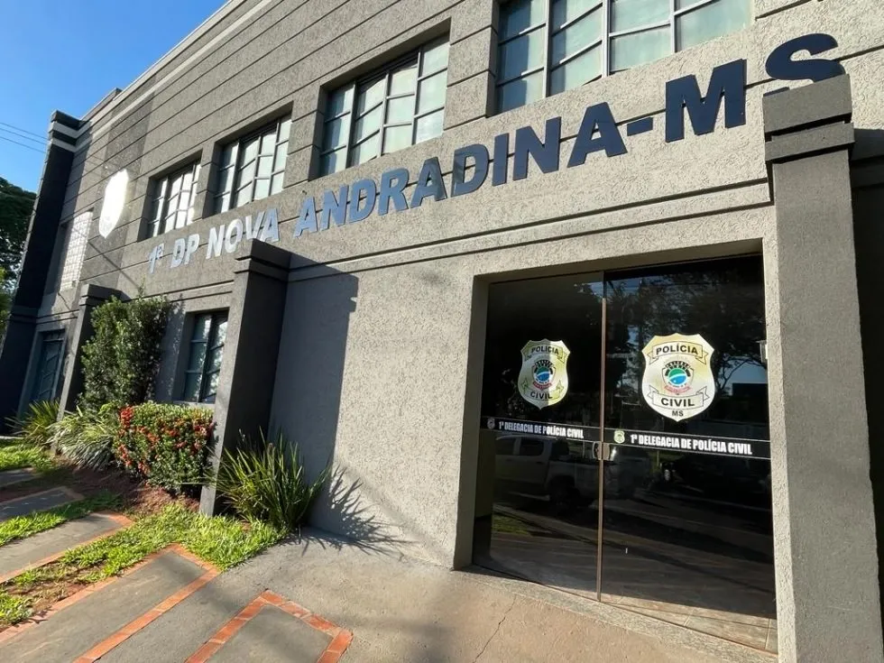 Pitbull escapa de residência e ataca servidora durante visita de rotina em Nova Andradina