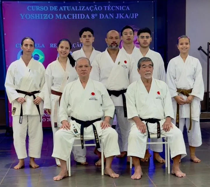 Atletas de Ivinhema conquistam Faixa Preta em curso com Sensei Yoshizo Machida