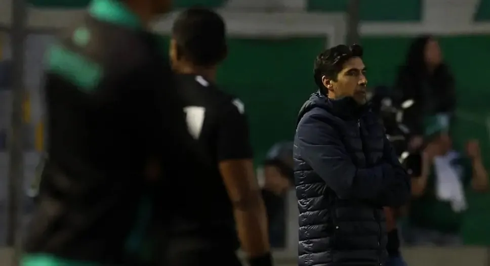 Técnico Abel destaca força do elenco e elogia evolução do Palmeiras: “É outro clube”