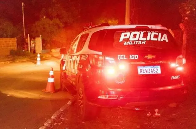 Dois homicídios e uma tentativa marcam noite violenta na Capital