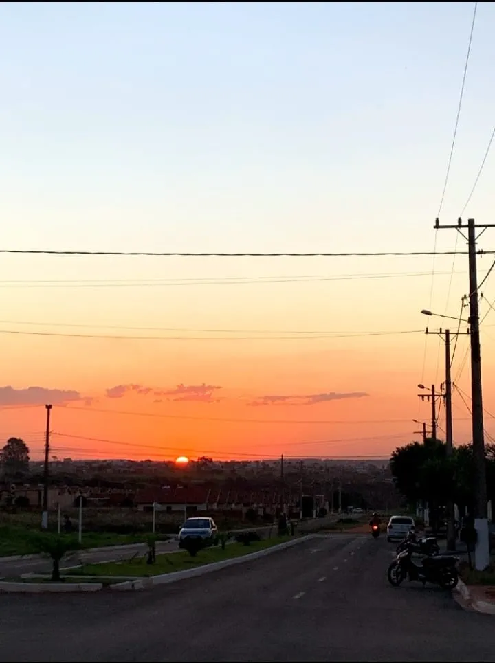 Semana começa com sol forte e altas temperaturas em Ivinhema