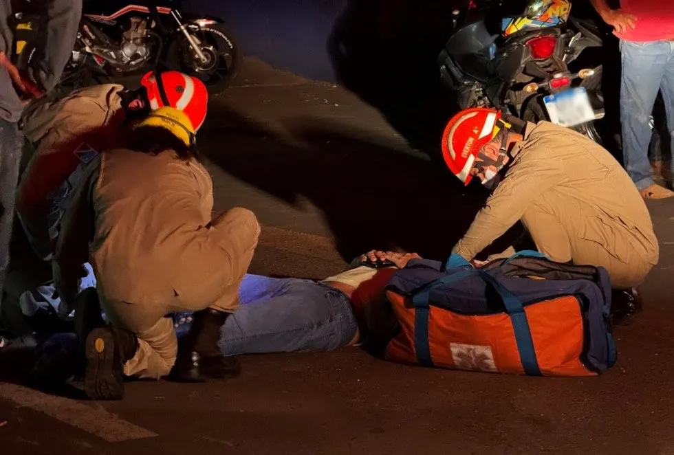 Acidente entre motociclista e criança de patinete deixa um ferido em Ivinhema