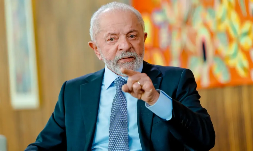 Lula afirma que Brasil não aceitará imposições durante entrevista a emissora dos EUA