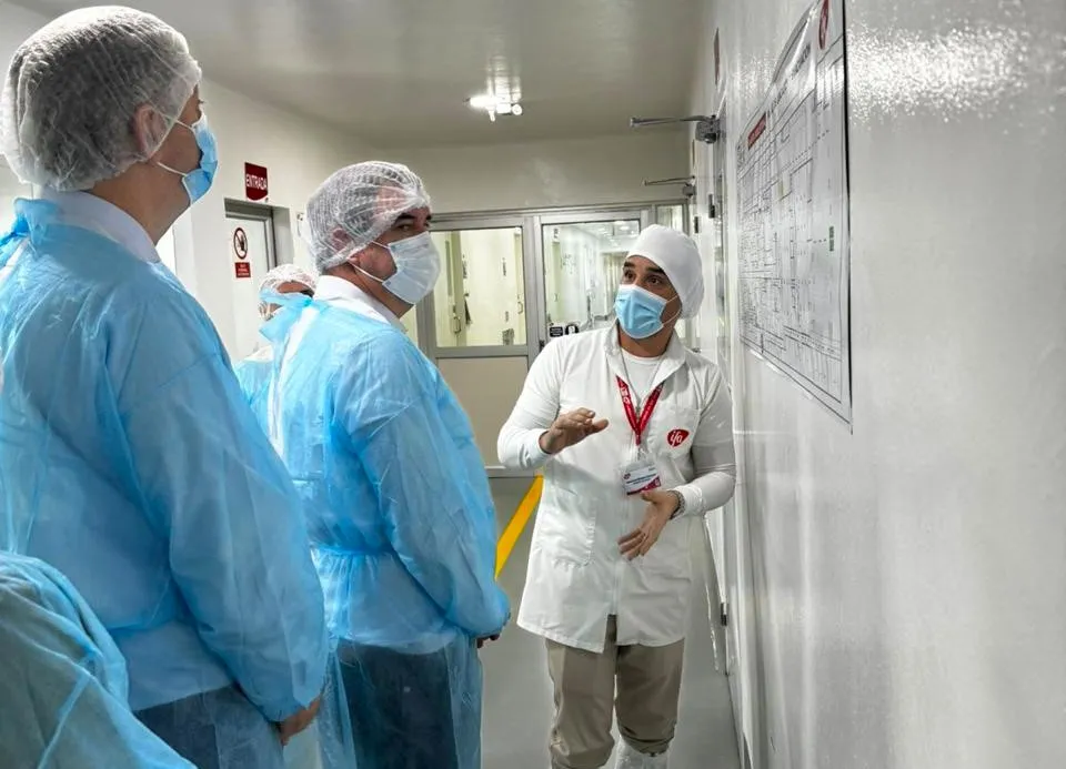 Indústria farmacêutica chega a MS e promete remédios produzidos no estado até 2026