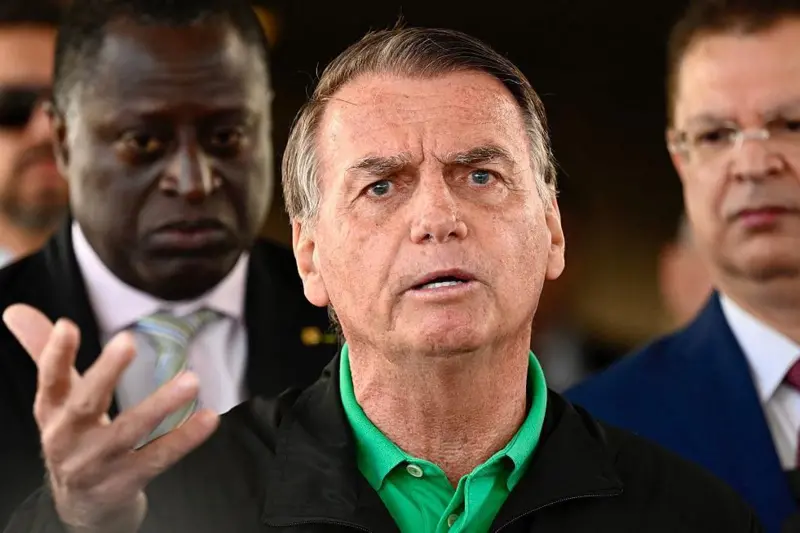 Bolsonaro é colocado em prisão domiciliar por decisão do STF