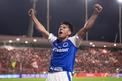Vitória e classificação: Cruzeiro elimina CRB e avança na Copa do Brasil
