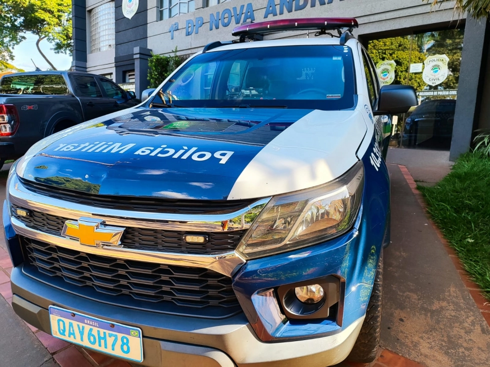 Polícia Militar e veterinária resgatam cachorro vítima de maus-tratos em Nova Andradina
