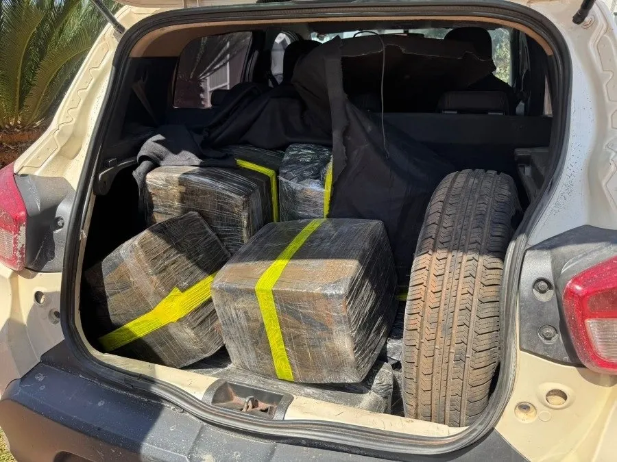 Adolescente de Fátima do Sul é detido com grande carga de maconha em Nova Andradina