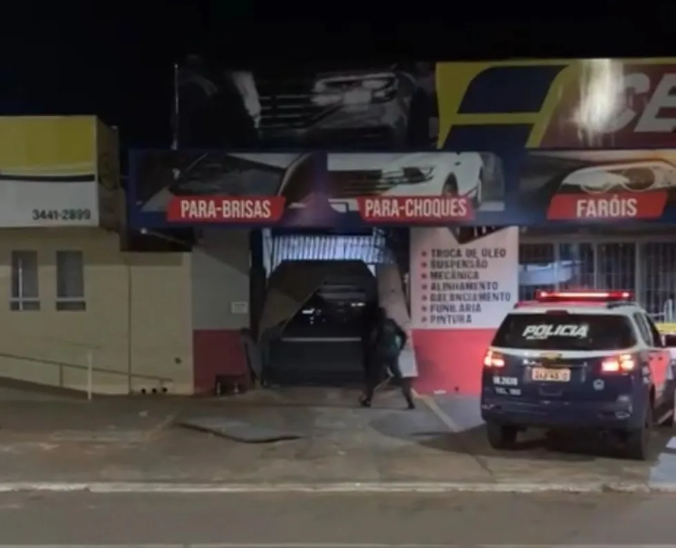 Em Nova Andradina, homem é preso por tentar furtar estabelecimento de autopeças