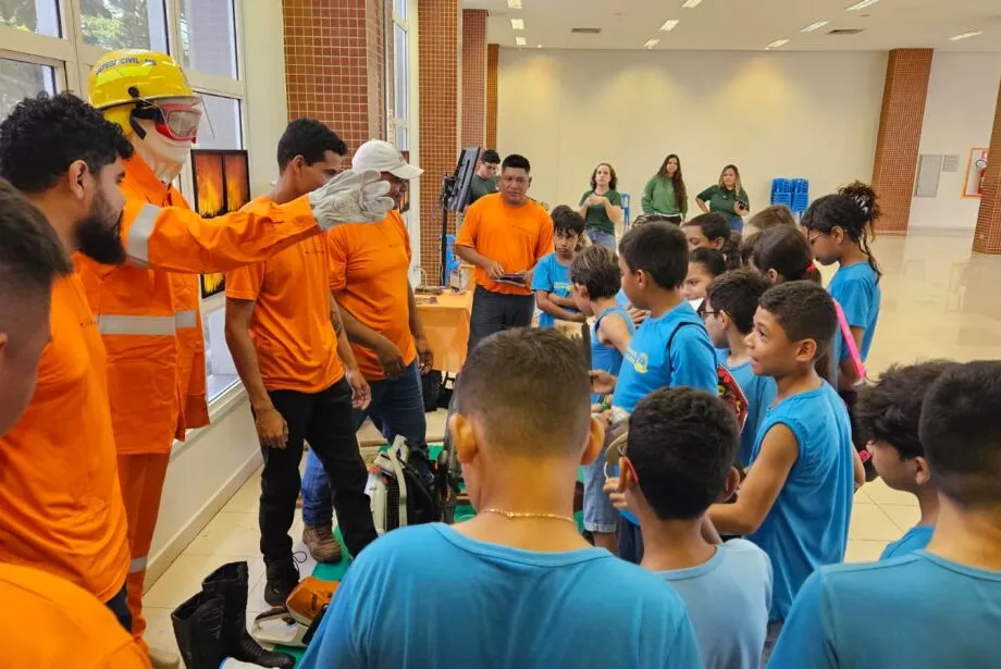 Corumbá: Risco de crise na saúde faz aulas de 15 mil alunos serem suspensas